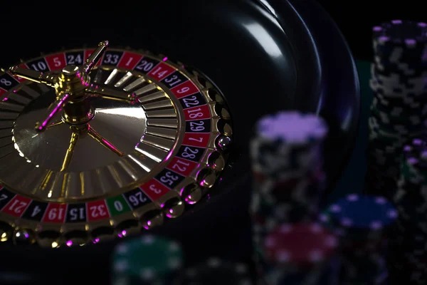 dragon77 login platform interface showing football markets and live-dealer tables